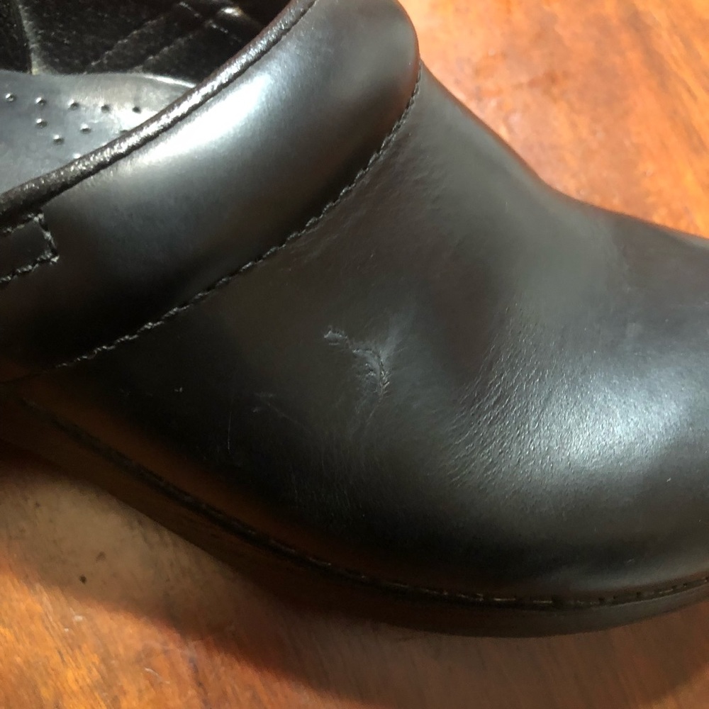 Black Dansko Size 38 - Picture 7 of 7